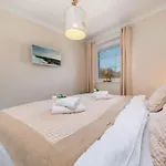 Strandblick 9 *